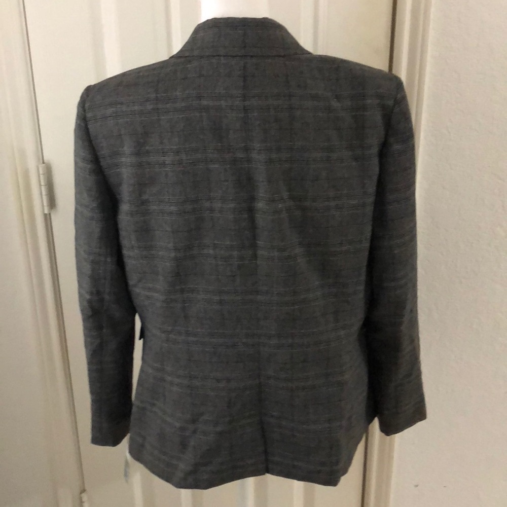 Tahari ASL Petite Double-Breasted Plaid Jacket - Picture 6 of 6